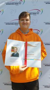 Pirmasis DofE Bronzos ženkliukas Neringos gimnazijoje