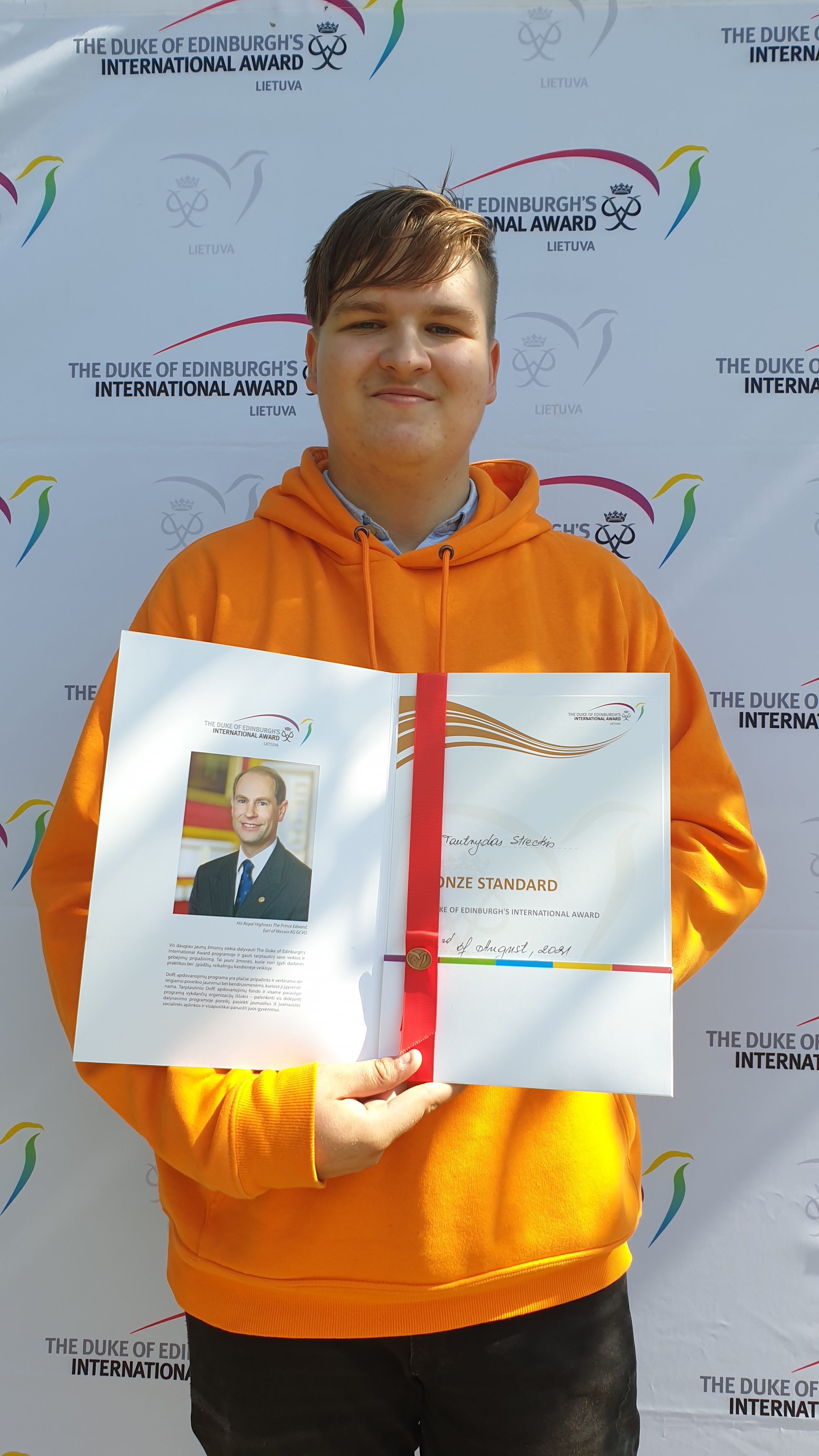 Pirmasis DofE Bronzos ženkliukas Neringos gimnazijoje