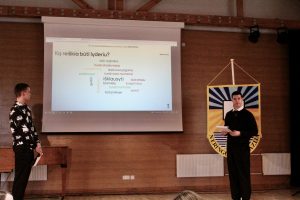 Pasaulinės Lyderystės Konferencija Jaunimui Neringos gimnazijoje